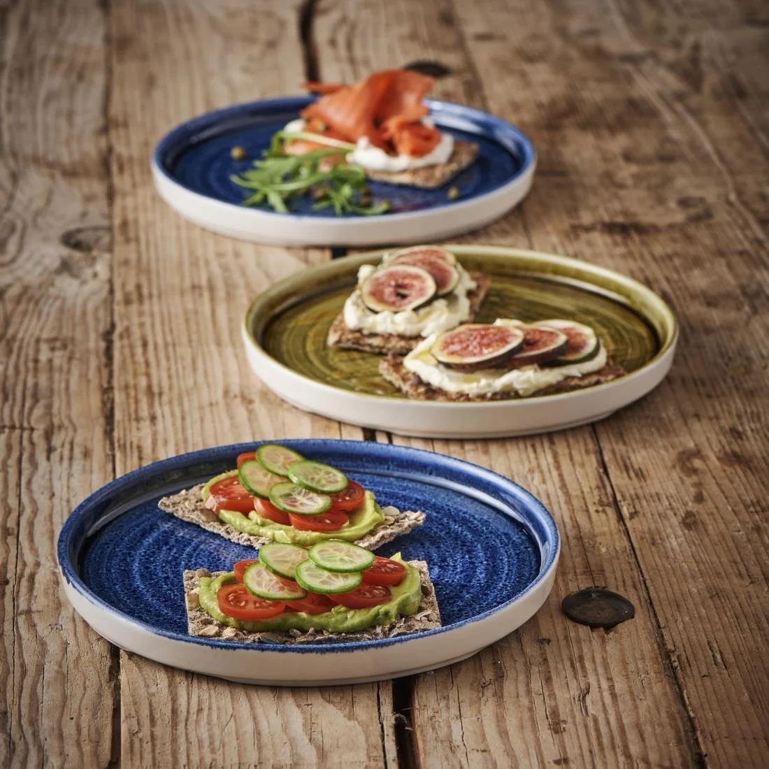 Churchill Stonecast Plume Walled Plates Ultramarine 220mm (6 Pack) - Image 3