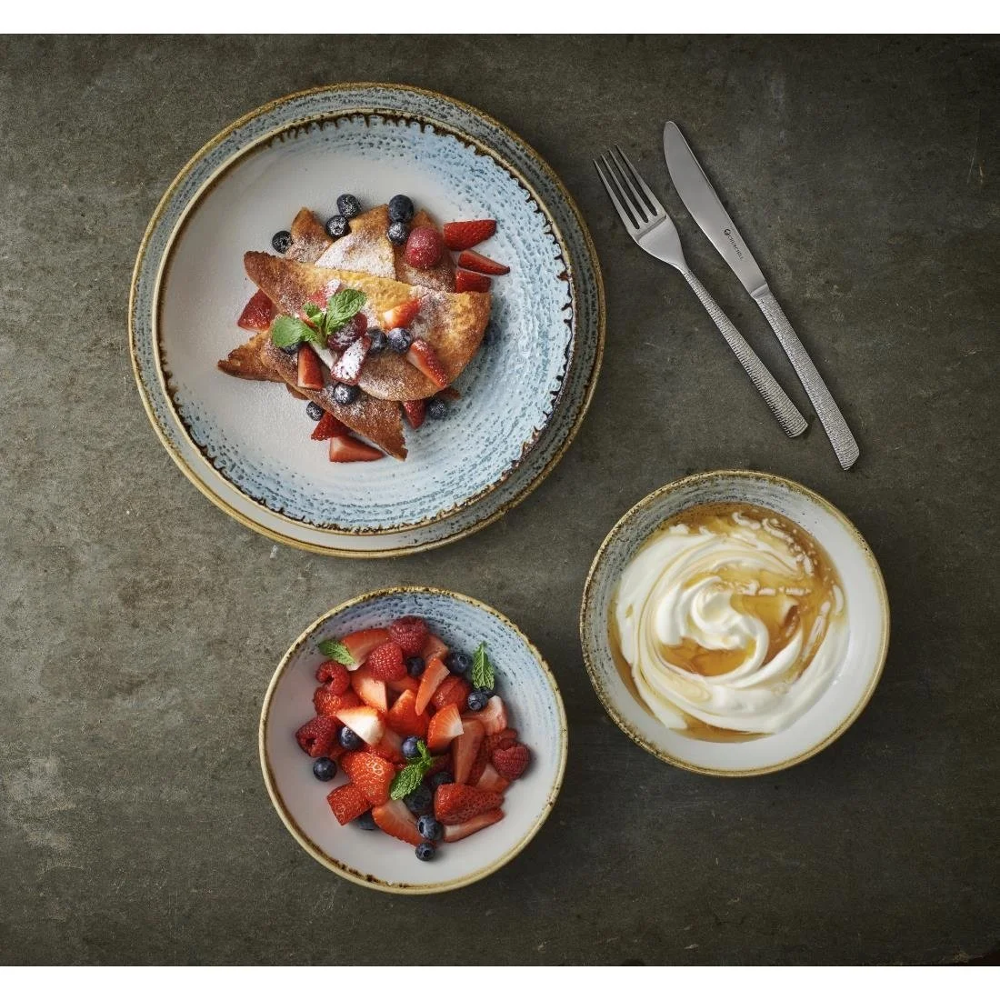 Churchill Homespun Accents Evolve Coupe Plates Aquamarine 260mm (12 Pack) - Image 3