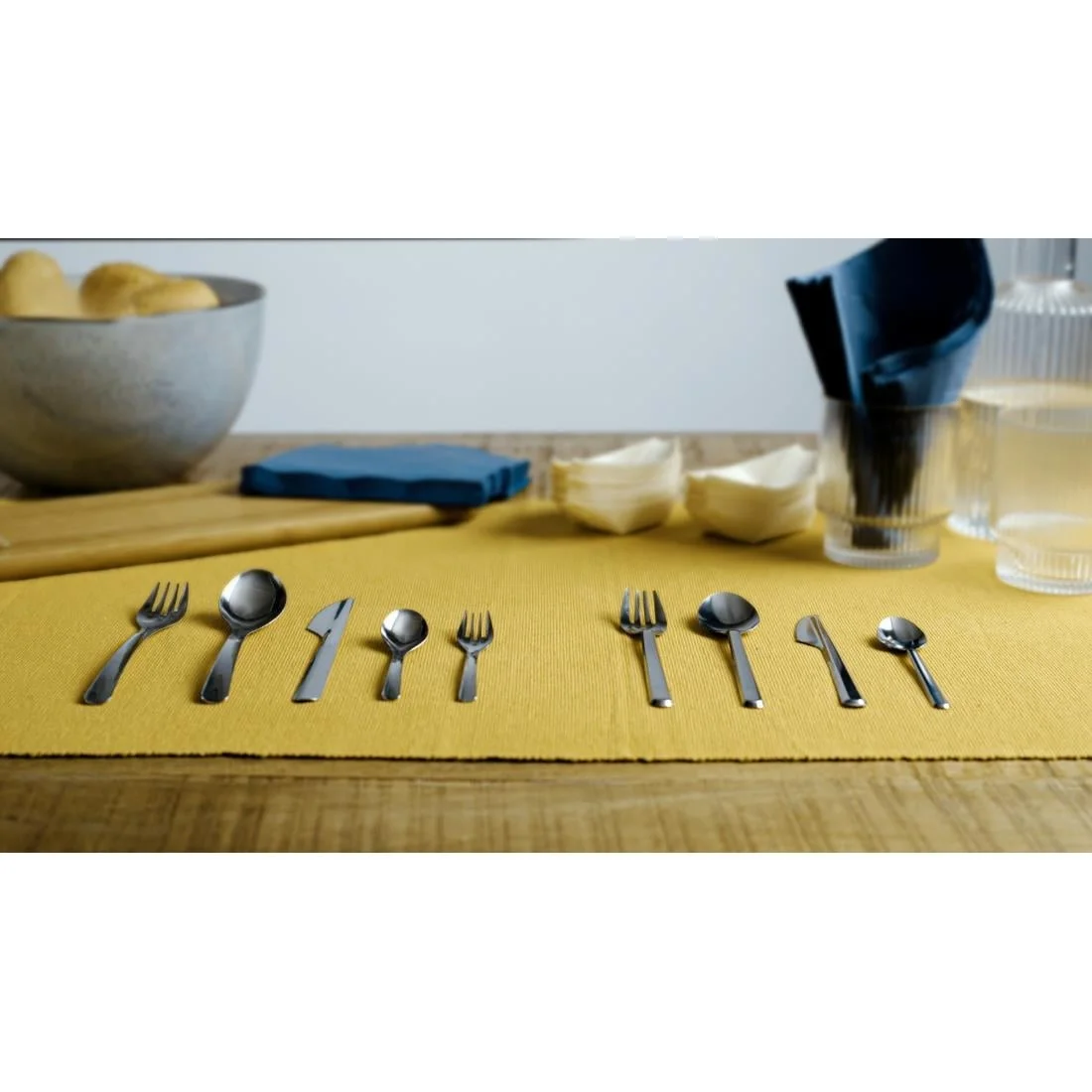 Amefa Slim Table Spoons (240 Pack) - Image 5