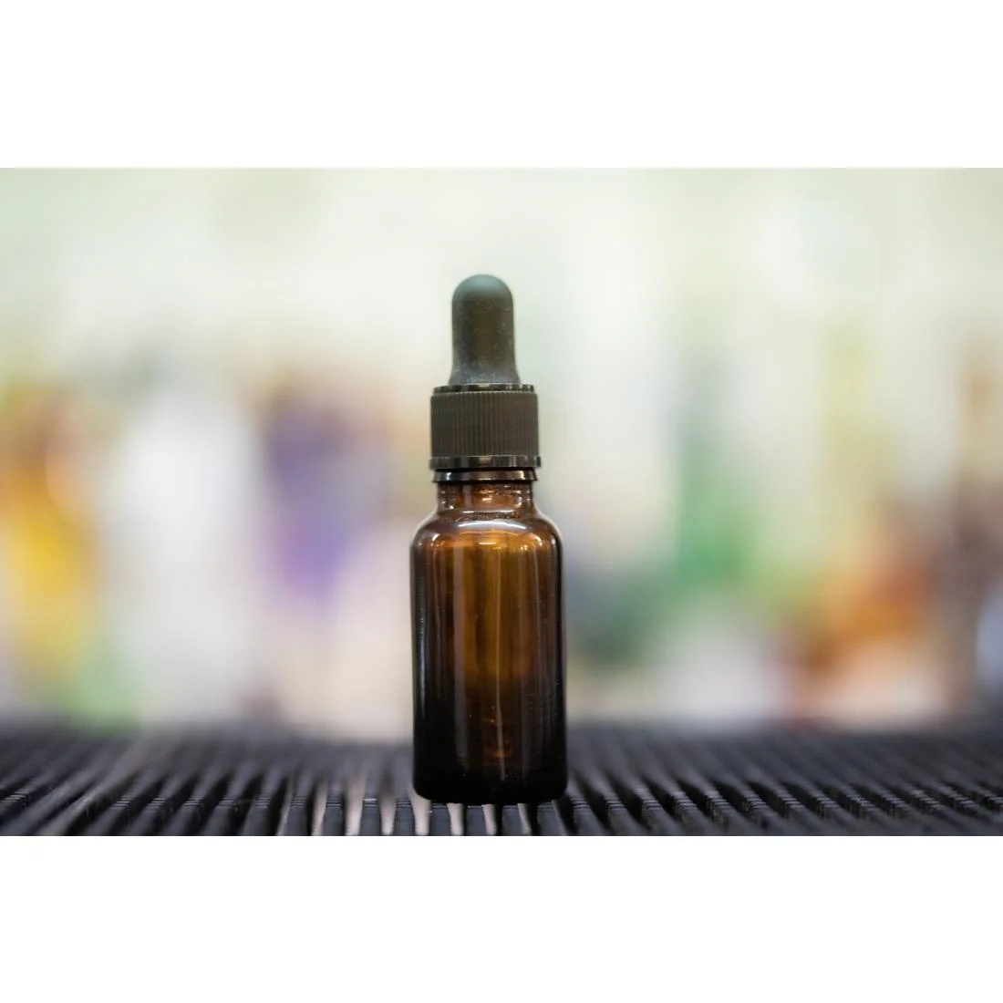 Beaumont 20ml Glass Dropper Bottle - Image 4