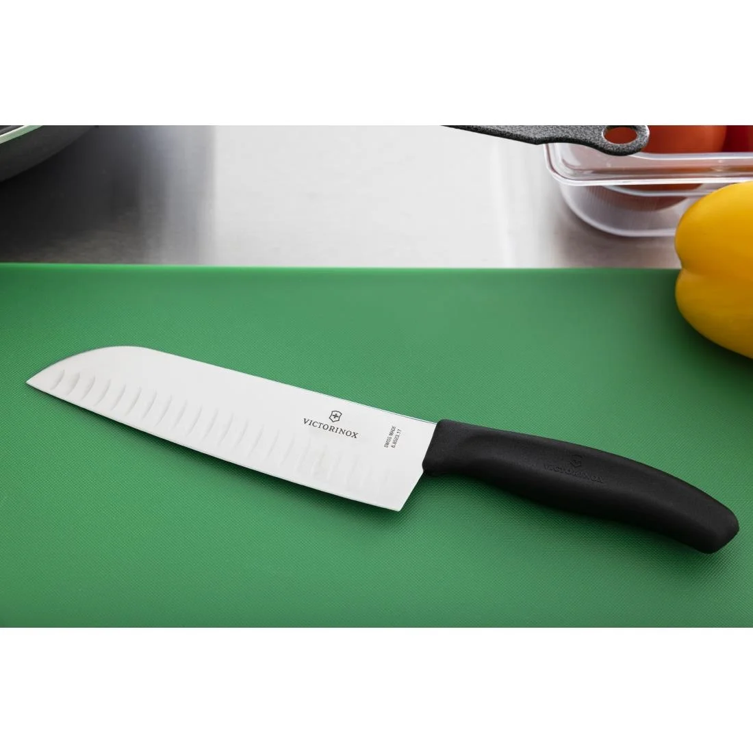 Victorinox Scalloped Edged Santoku Knife 17cm - Image 6