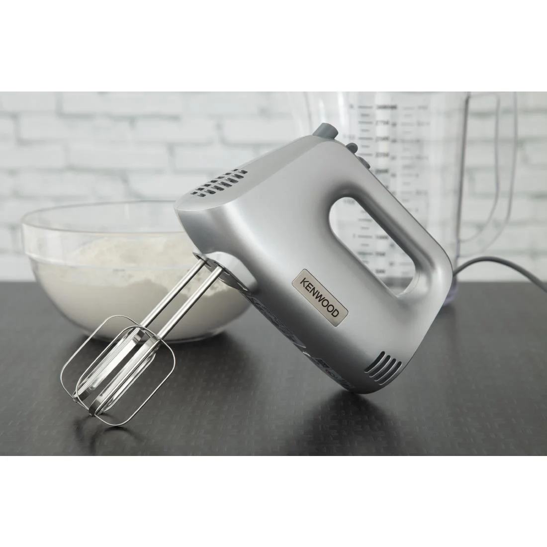 Kenwood Hand Mixer Silver HMP30 - Image 8