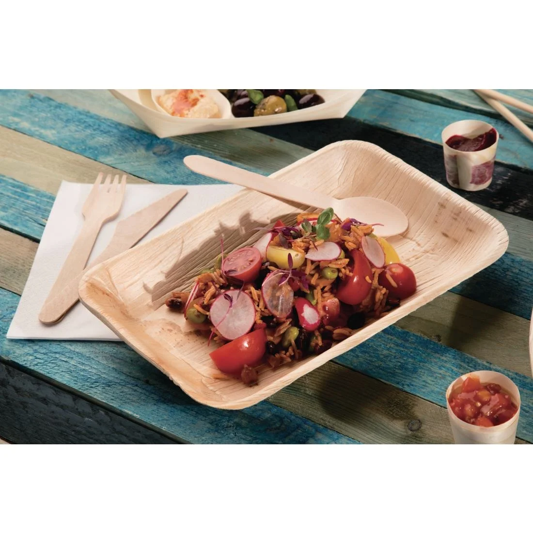 Fiesta Compostable Deep Palm Leaf Plates Rectangular 250mm (100 Pack) - Image 9