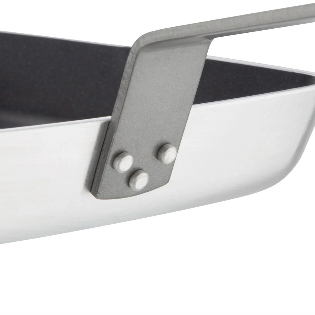 Vogue Square Non Stick Teflon Ribbed Skillet Pan 240mm - Image 3