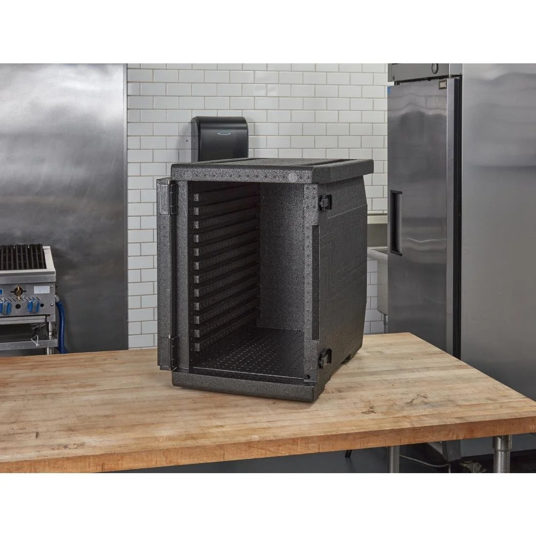 Cambro Insulated Front Loading Food Pan Carrier 86Ltr - Image 3