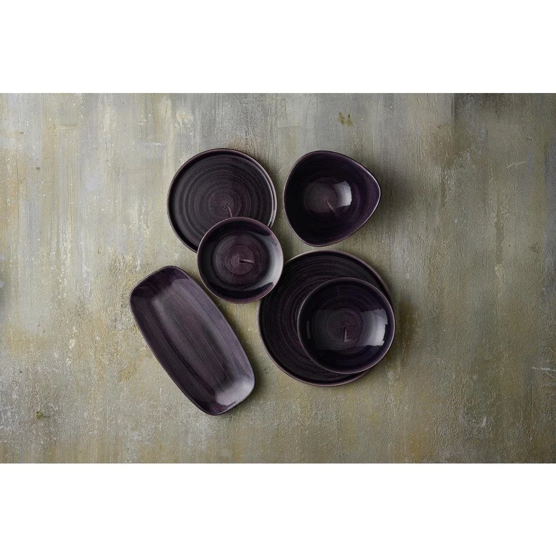 Churchill Stonecast Patina Deep Purple Triangle Plates 265mm (12 Pack) - Image 3