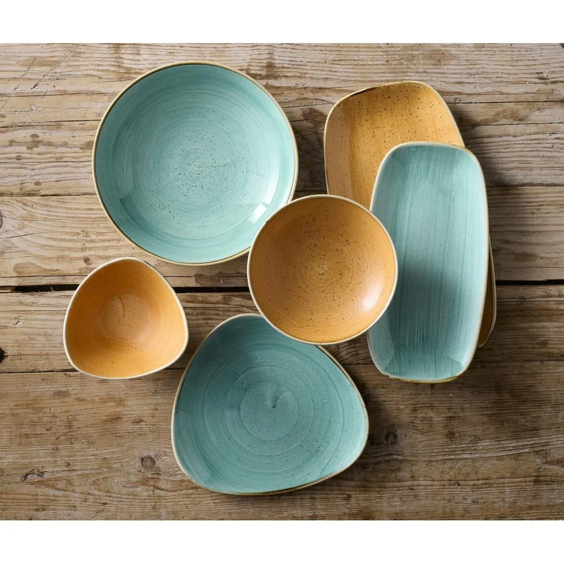 Churchill Stonecast Tangerine Coupe Plates 165mm (12 Pack) - Image 3