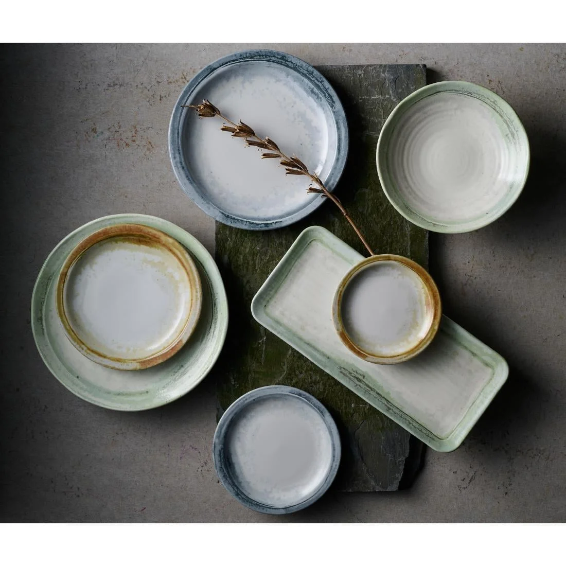 Dudson The Maker's Collection Finca Flint Organic Coupe Plates 230mm (12 Pack) - Image 3