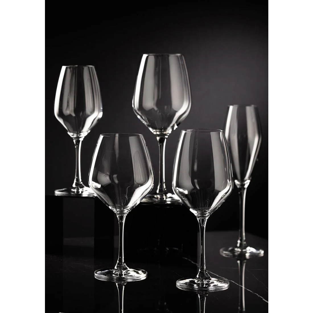 Utopia Seine Wine Glasses 550ml (6 pack) - Image 2