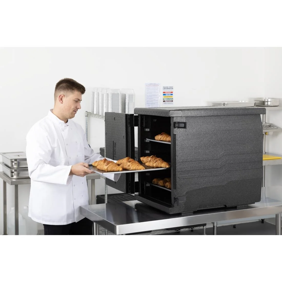 Vogue Insulated  EPP Food Transport Box 126Ltr Patisserie Tray Size - Image 7