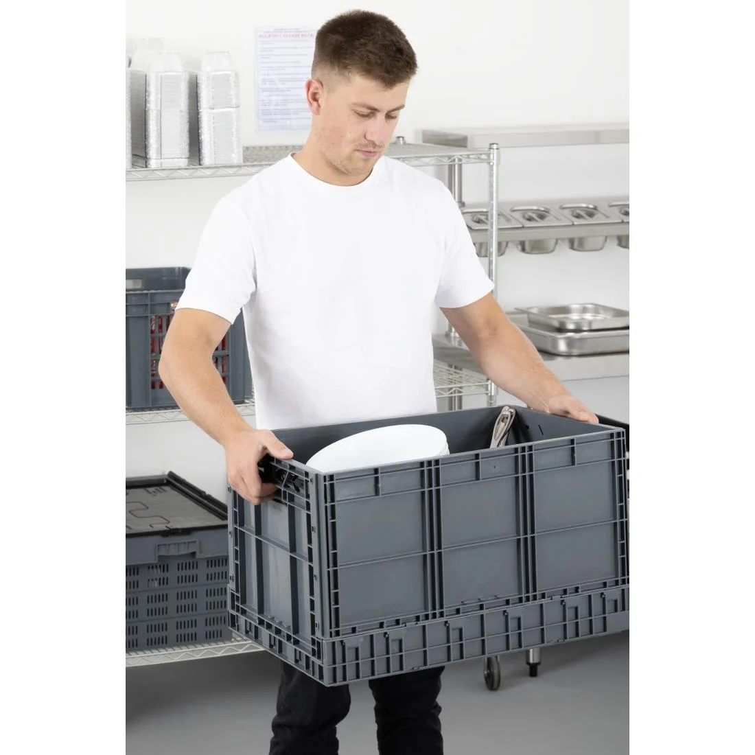 Vogue Plastic Folding Transport Storage Crate 594x396x353mm - Image 13
