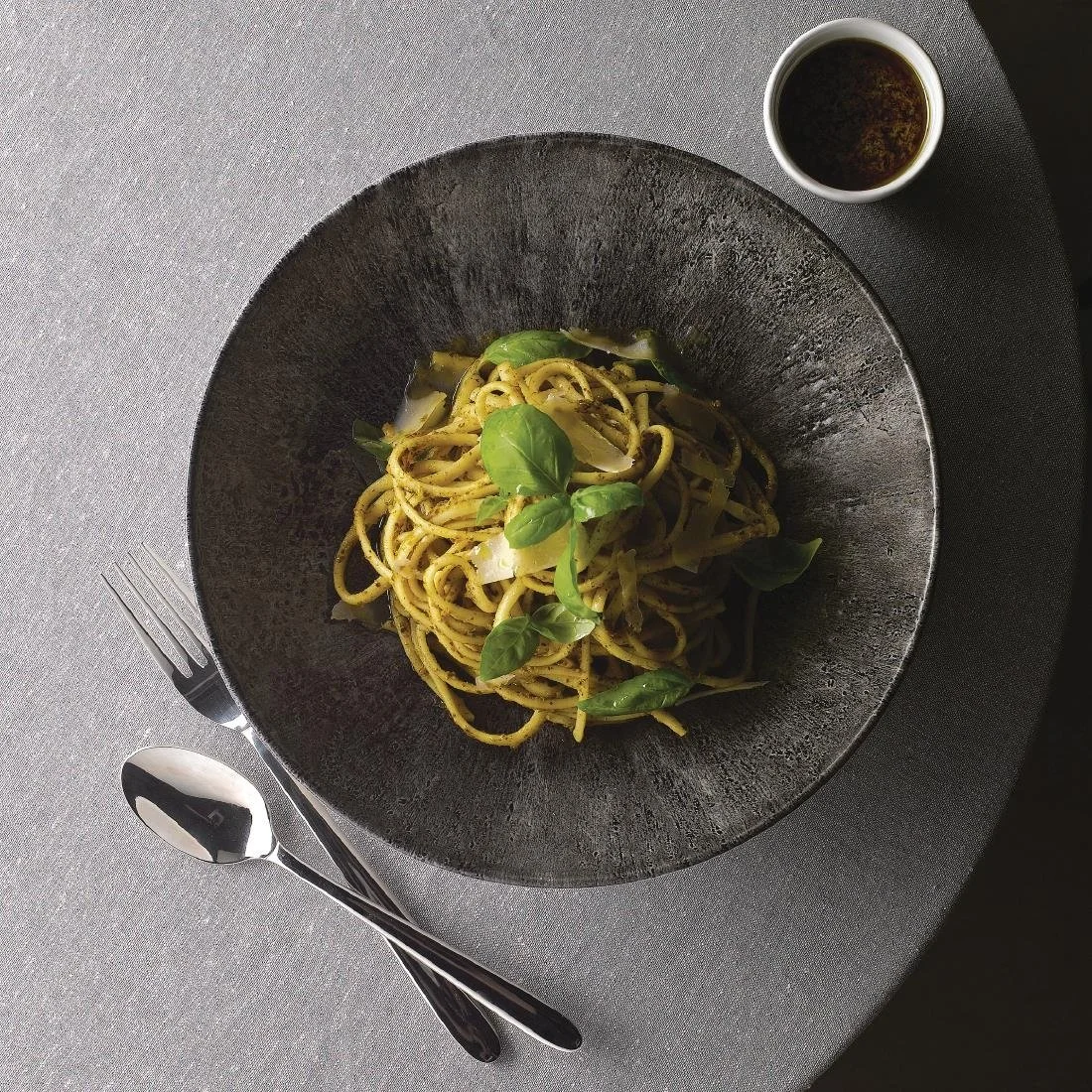 Churchill Stone Quartz Black Evolve Coupe Bowls 248mm (12 Pack) - Image 4