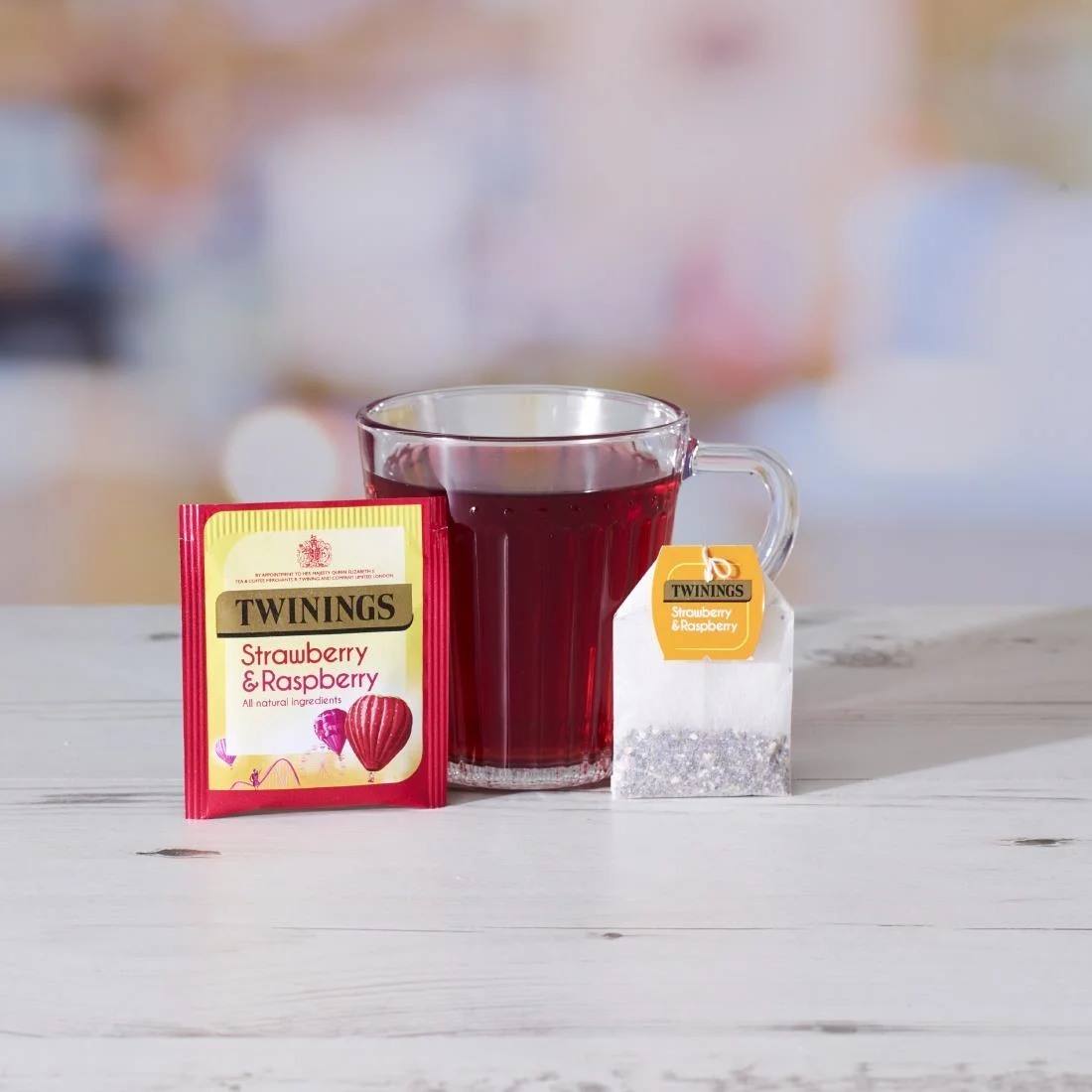 Twinings Strawberry and Raspberry Enveloped Tea Bags (240 Pack) - Image 2