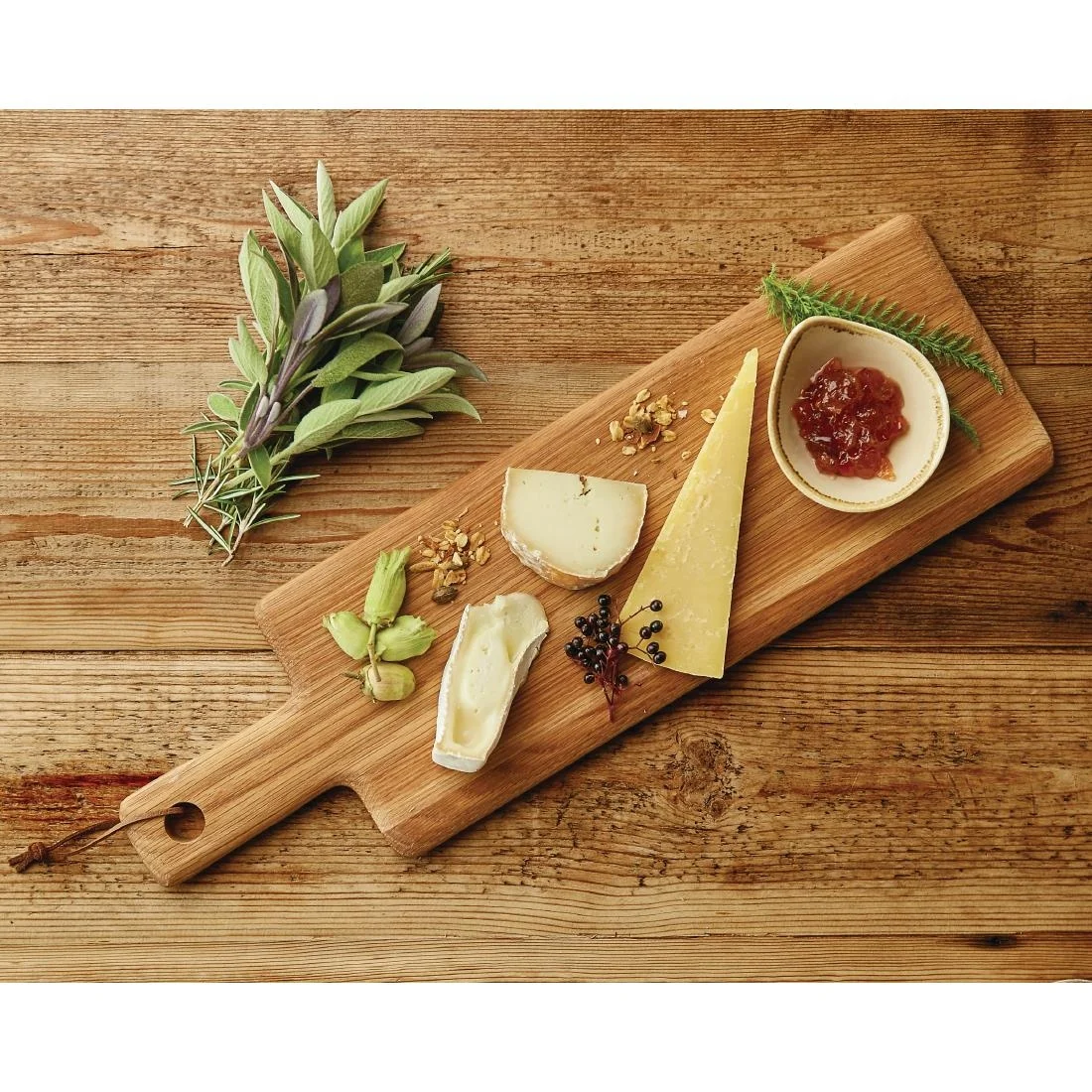Olympia Oak Handled Wooden Board Medium - Image 3