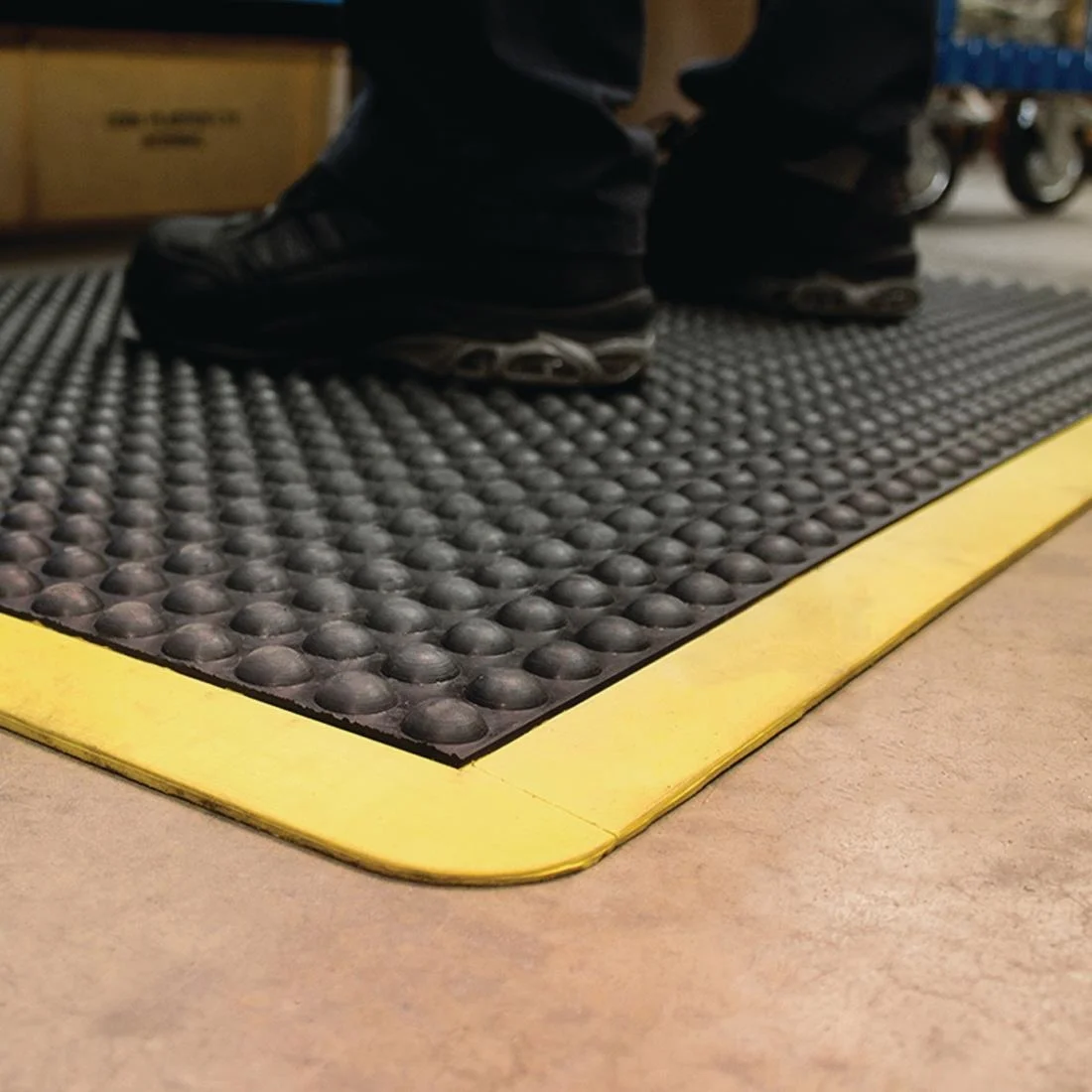 COBA Anti Fatigue Edged Mat - Image 3