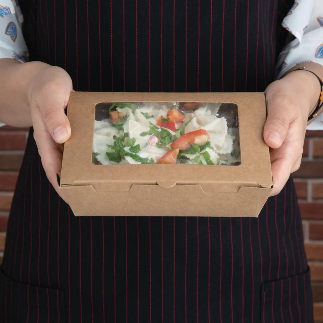 Fiesta Compostable Salad Boxes with PLA Windows 700ml (Pack of 200) - Image 4