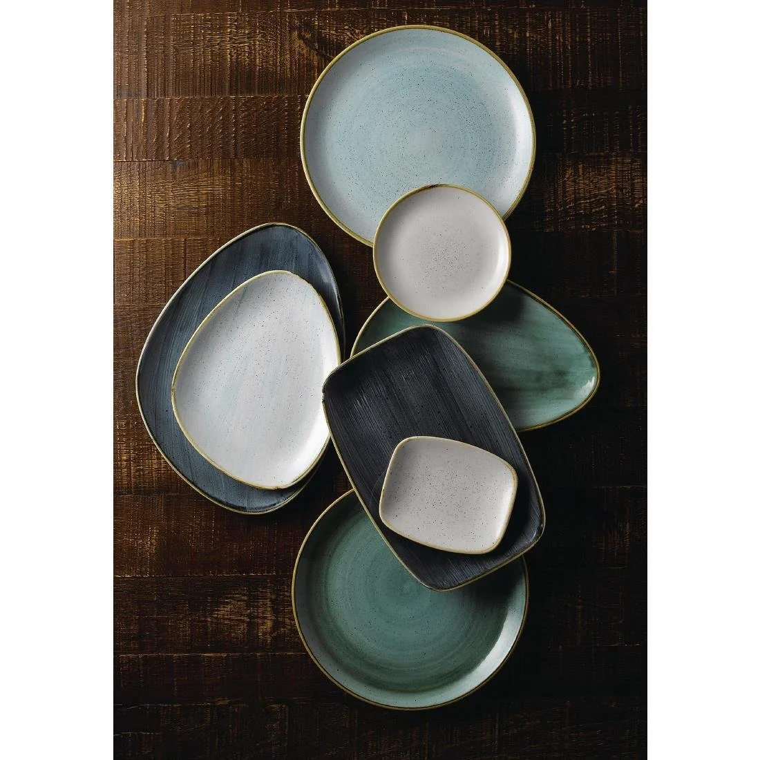 Churchill Stonecast Triangular Chefs Plates 304 x 205mm Samphire Green (6 Pack) - Image 2