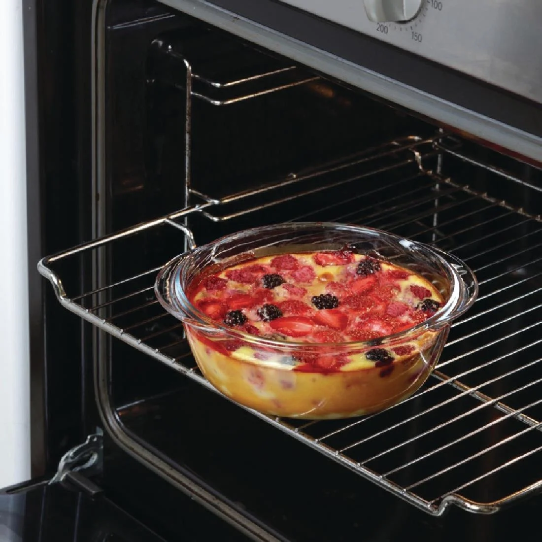 Pyrex Cook and Heat Round Dish with Lid 350ml - Image 5