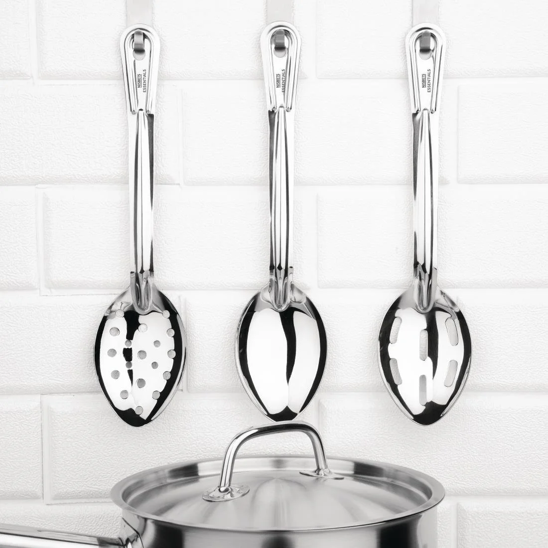 Nisbets Essentials Plain Serving Spoon 11'' - Image 4