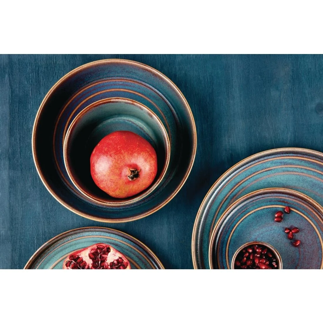Olympia Cavolo Flat Round Plates Iridescent 270mm (4 Pack) - Image 3