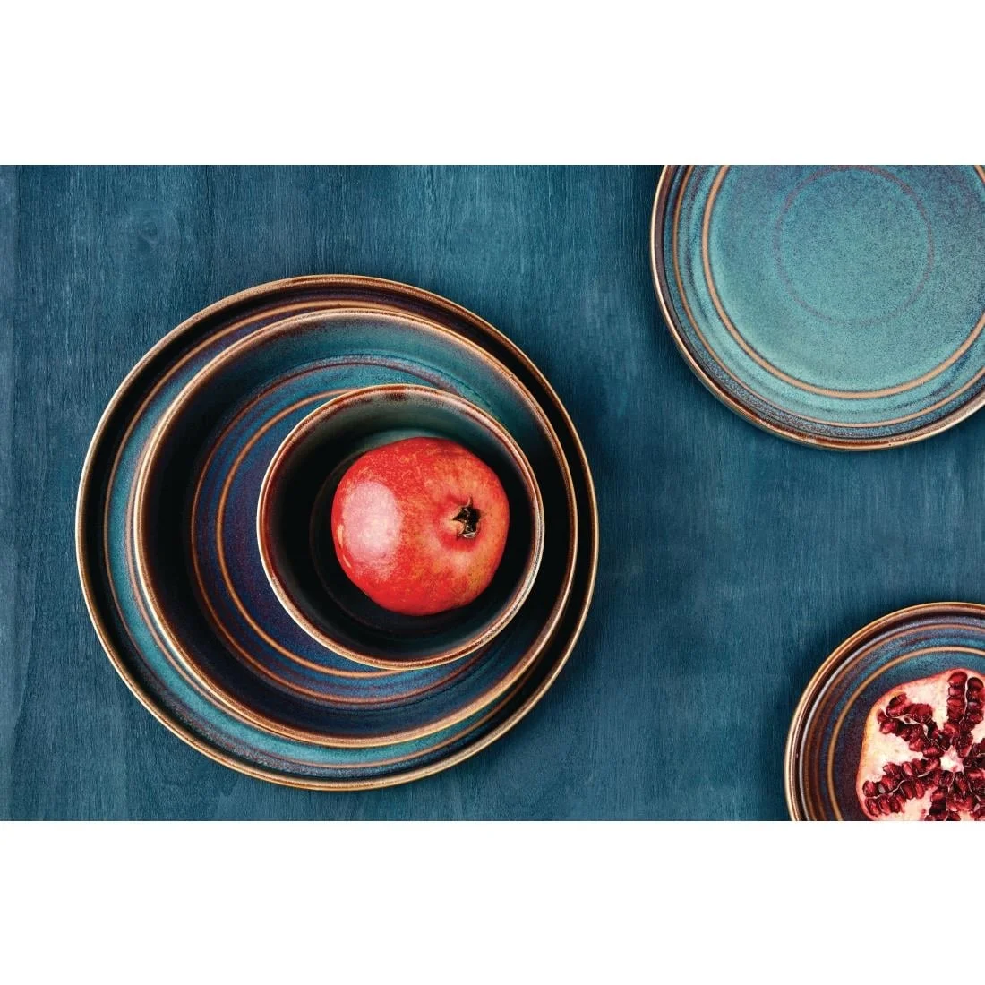 Olympia Cavolo Flat Round Plates Iridescent 270mm (4 Pack) - Image 4