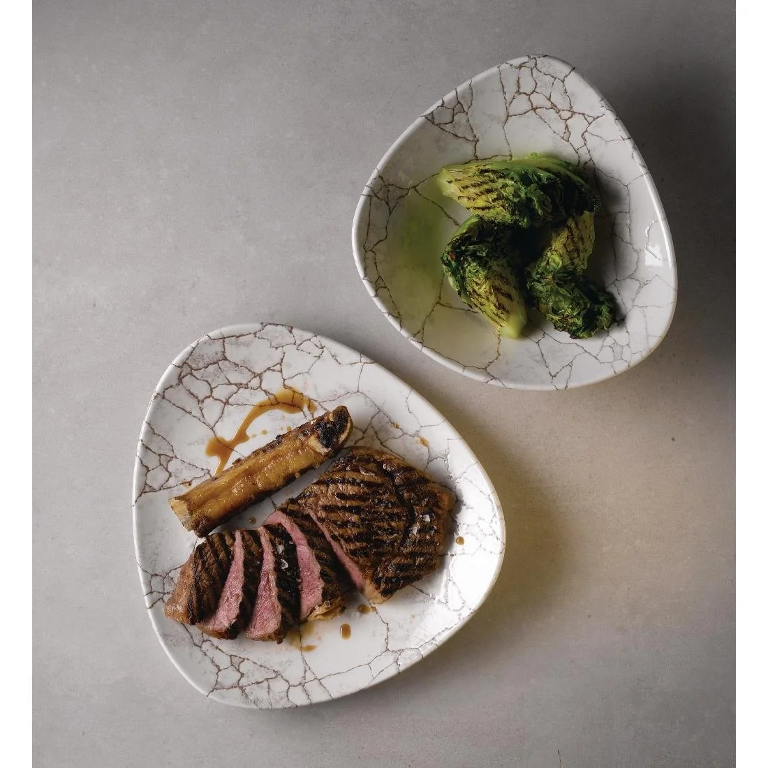 Churchill Studio Prints Kintsugi Agate Grey Lotus Plates 177mm (12 Pack) - Image 5