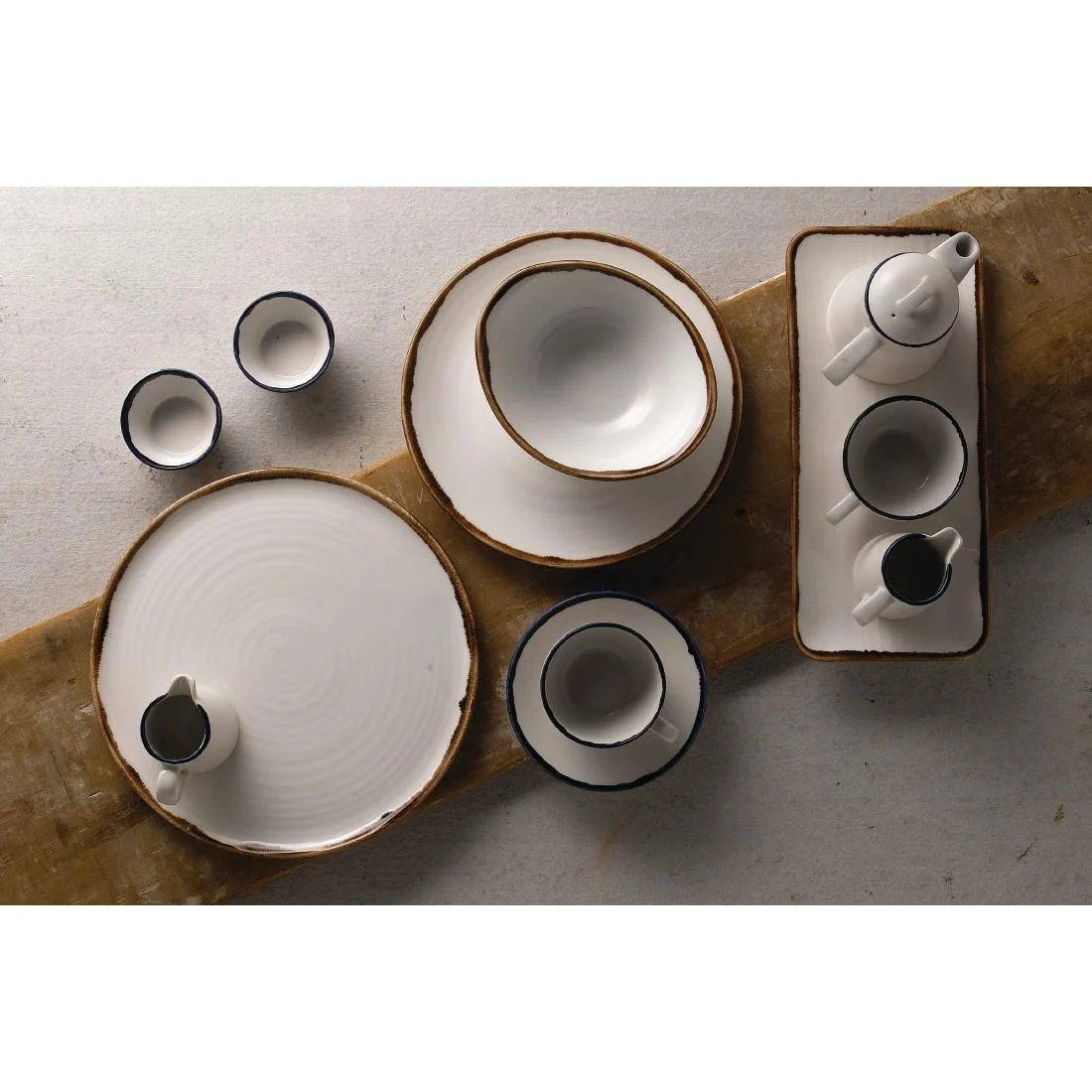 Dudson Harvest Organic Coupe Rectangle Platters Natural 346x156mm (6 Pack) - Image 4