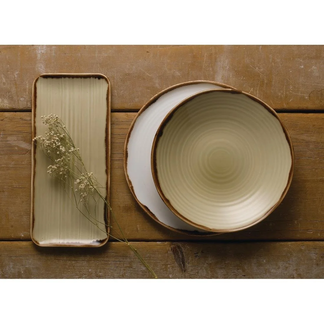 Dudson Harvest Organic Coupe Flat Plates Natural 318mm (6 Pack) - Image 4