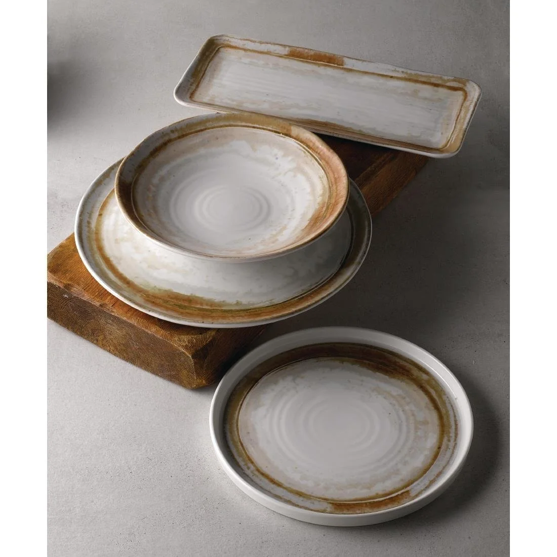 Dudson Finca Sandstone Organic Rectangular Plates 340x156mm (12 Pack) - Image 4