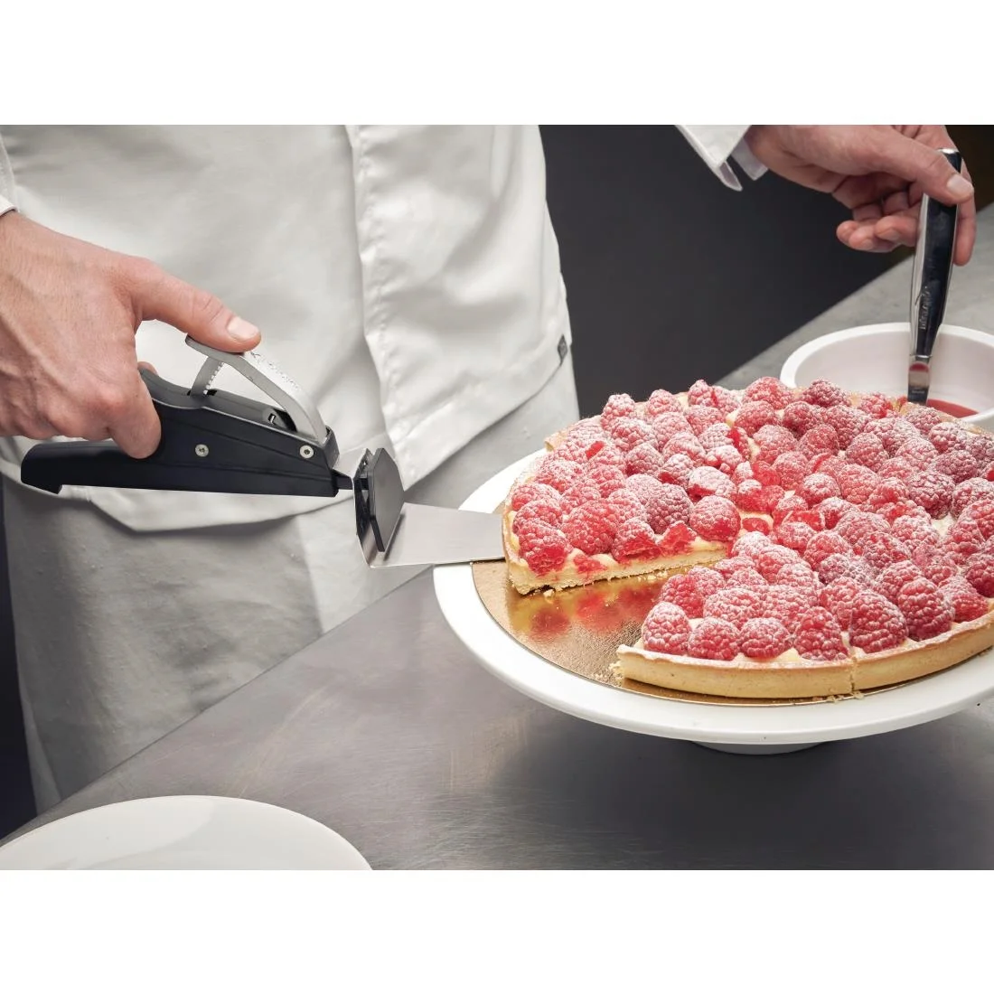 Deglon Push & Pull Pie and Pizza Server - Image 5