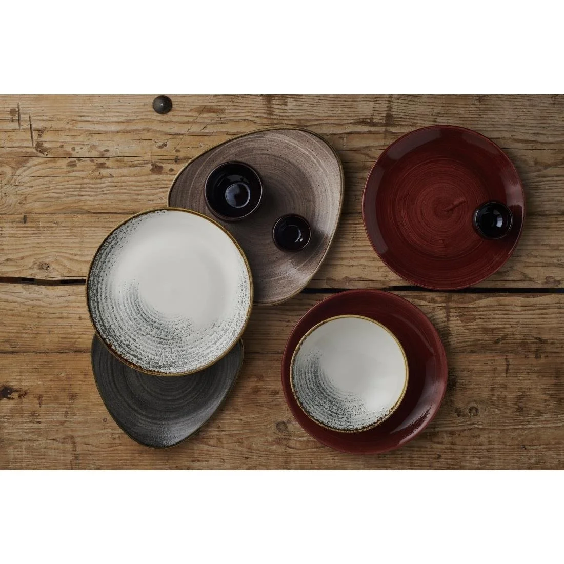 Churchill Stonecast Patina Red Rust Evolve Coupe Plates 219mm (12 Pack) - Image 2