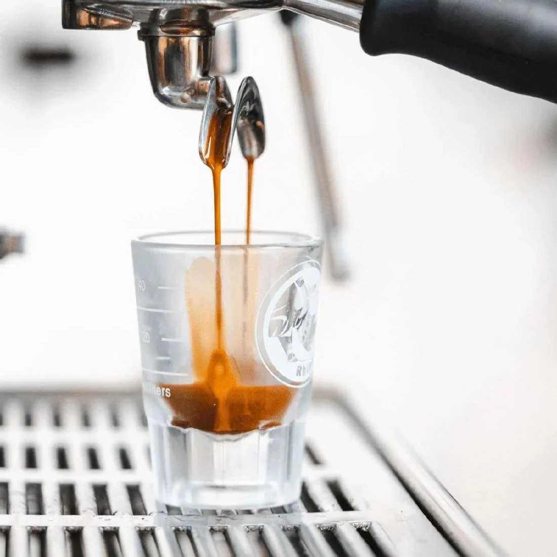 Rhino Measuring Shot Glass - Image 2