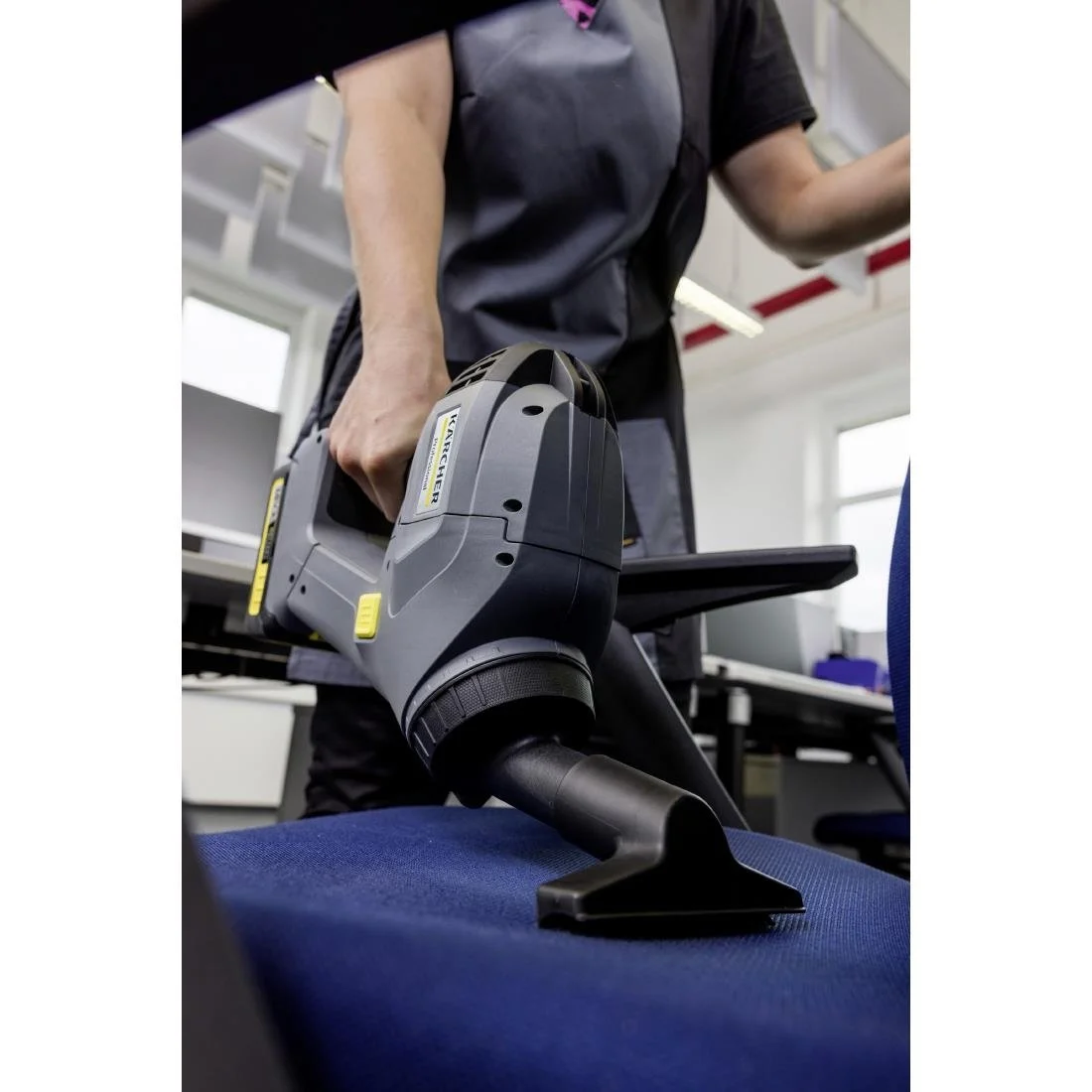 Karcher Battery Dry Vacuum HV 1/1 BP F S Without Battery and Charger - Image 6