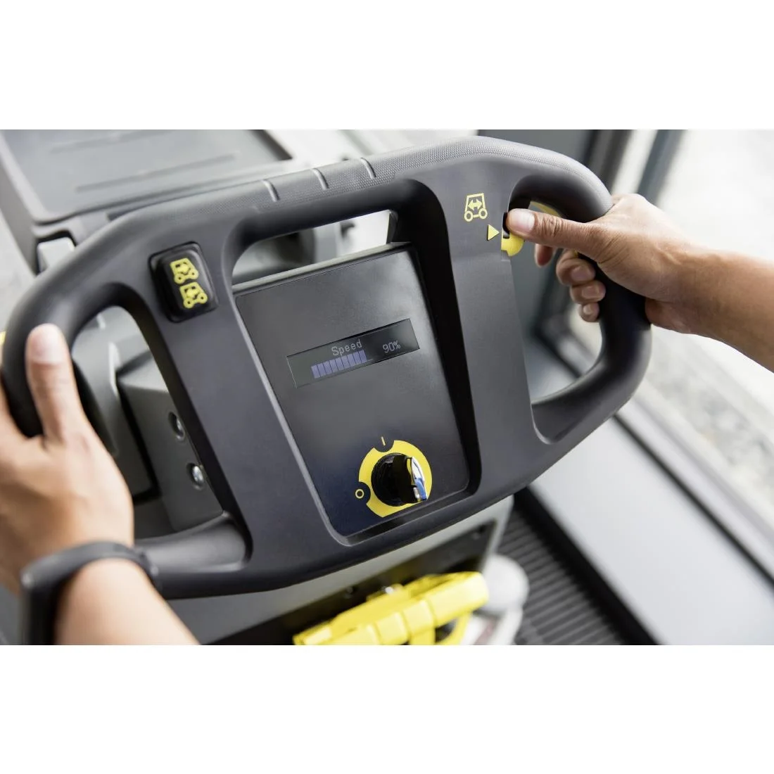 Karcher Scrubber Dryer BD 50/55 W Classic BP - Image 2