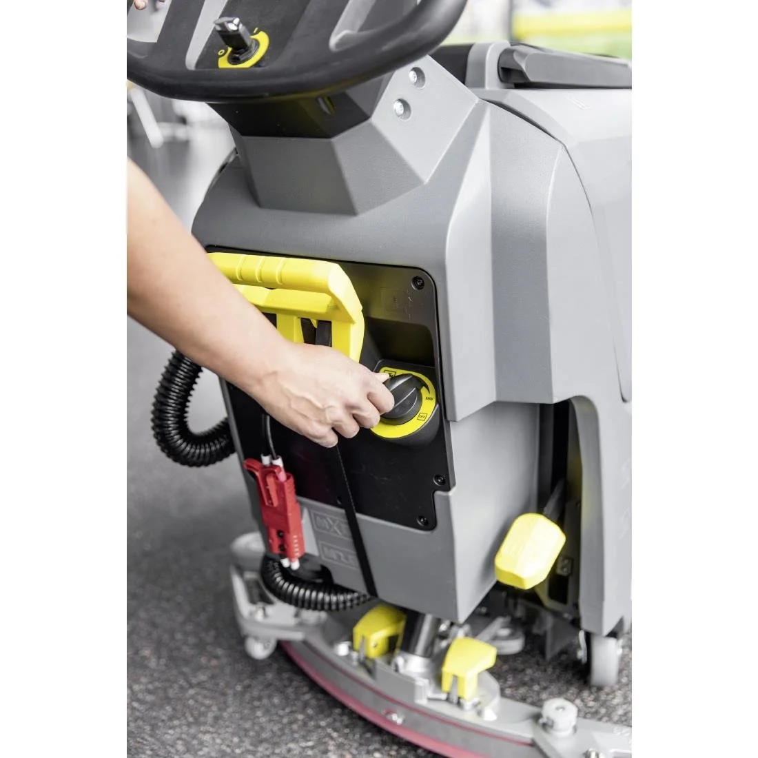 Karcher Scrubber Dryer BD 50/55 W Classic BP - Image 4