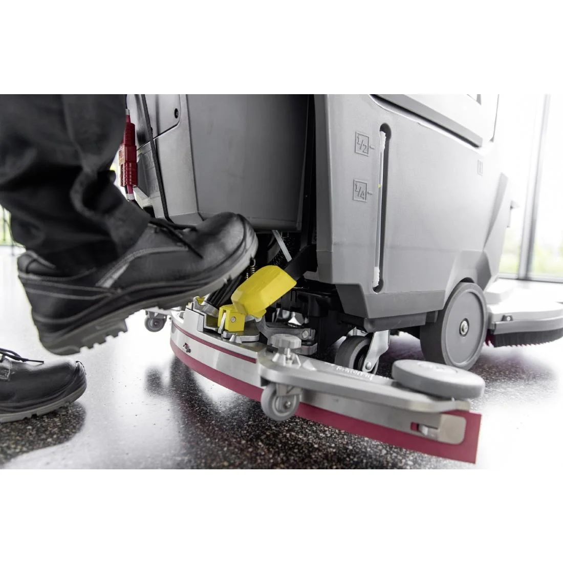 Karcher Scrubber Dryer BD 50/55 W Classic BP - Image 5