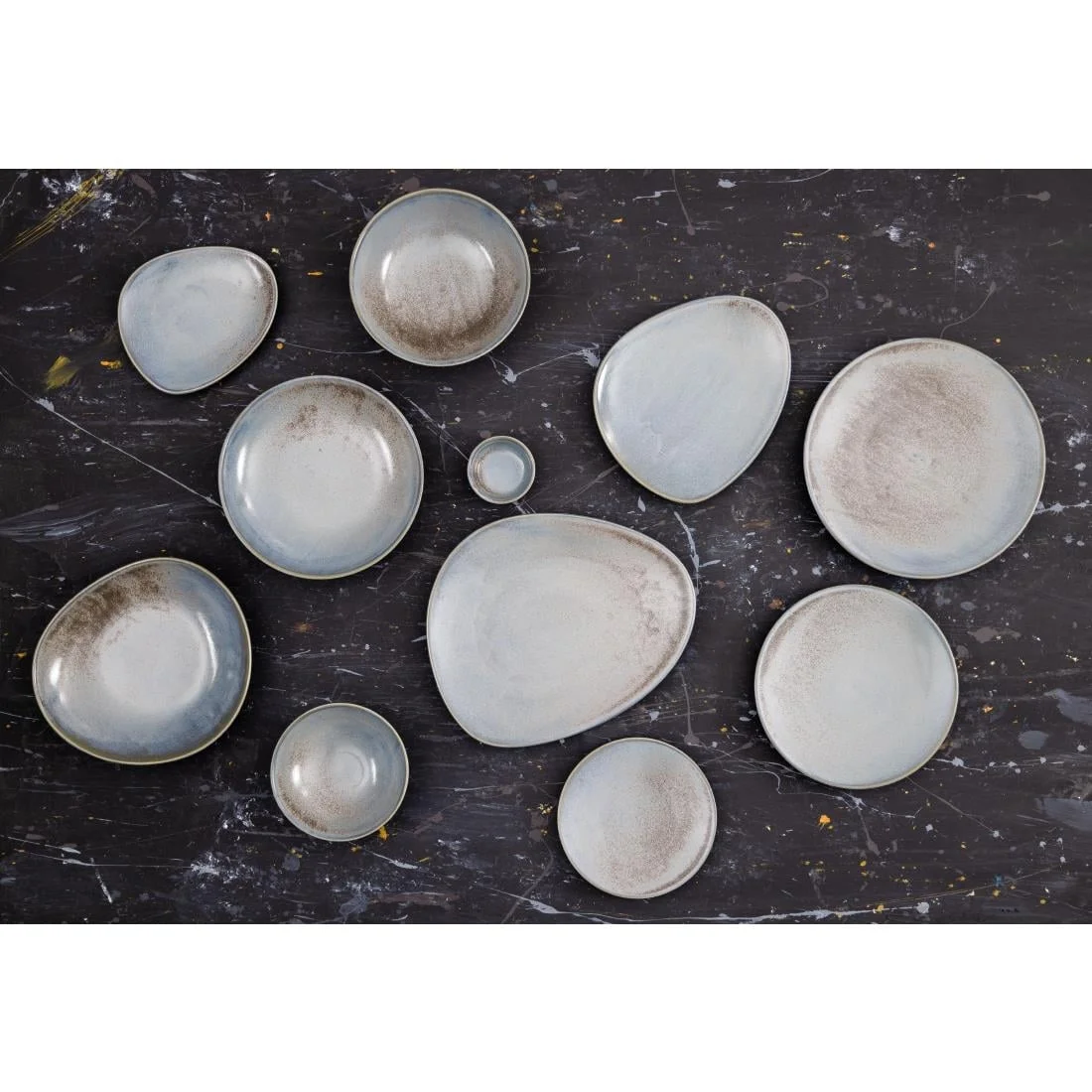 Olympia Ember Triangle Bowls Blue 245mm (4 Pack) - Image 2