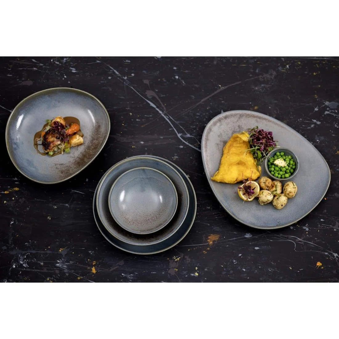 Olympia Ember Triangle Bowls Blue 245mm (4 Pack) - Image 3