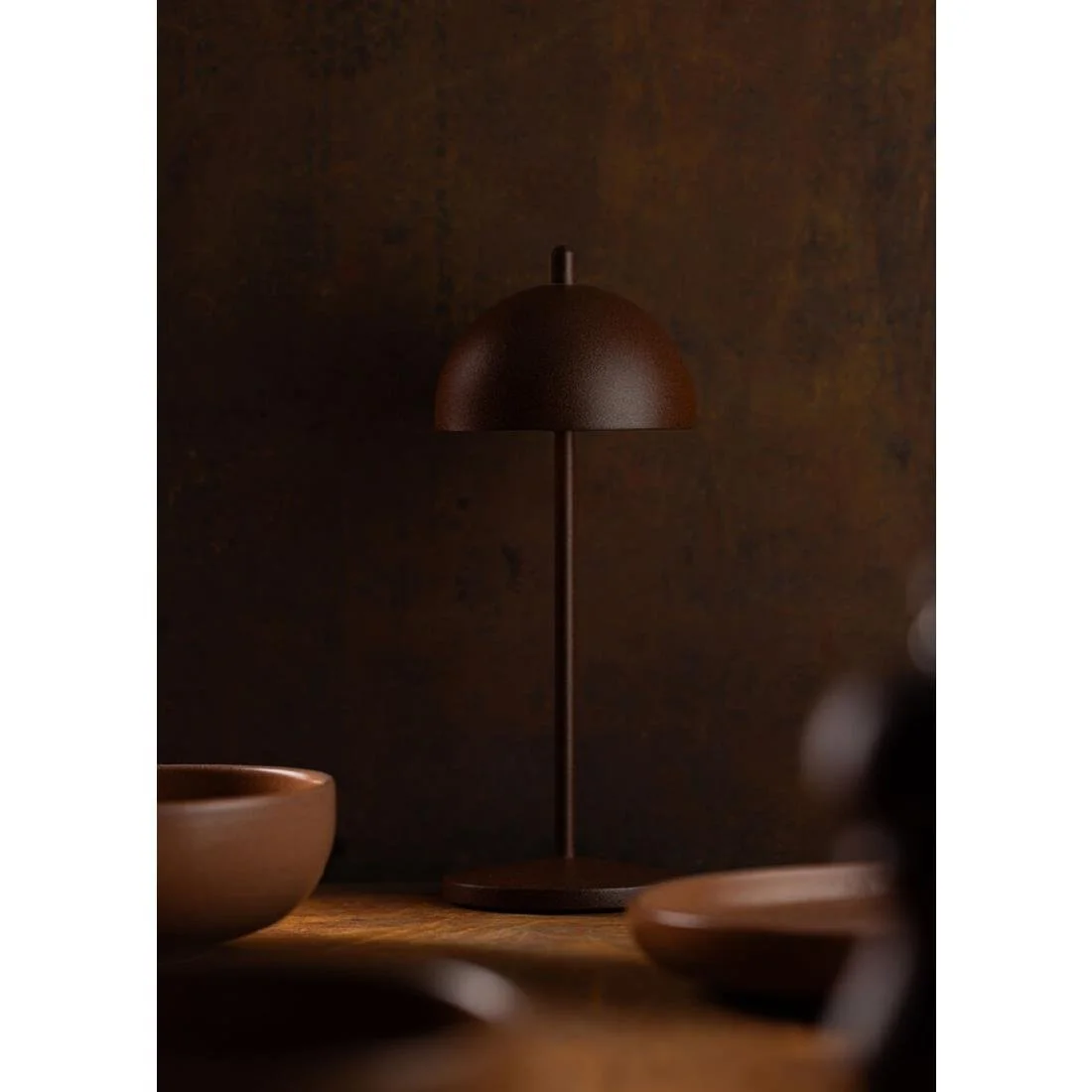 Utopia Antigua LED Cordless Table Lamp 300mm Corten (6 Pack) - Image 3