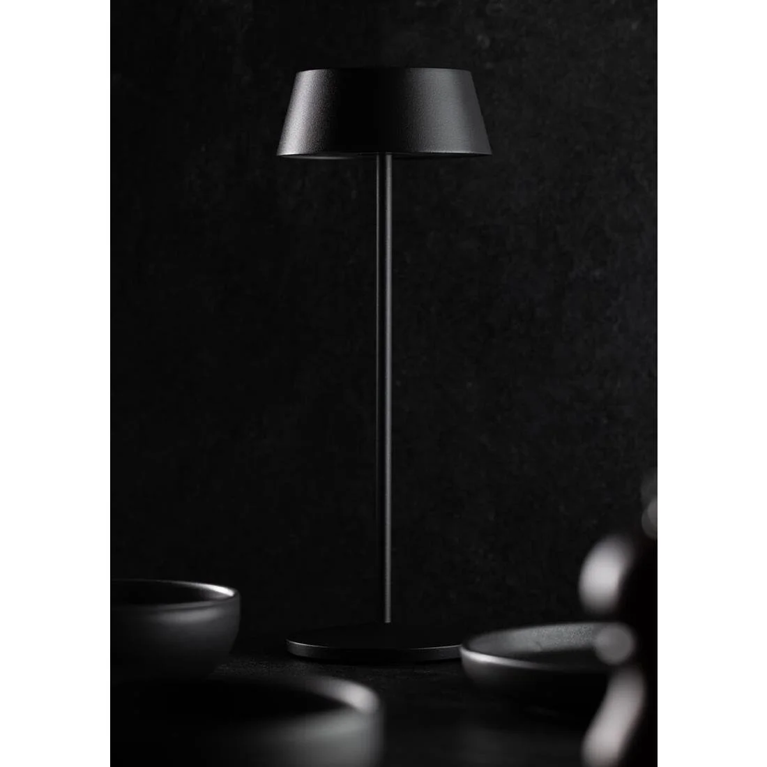 Utopia Martinique LED Cordless Table Lamp 300mm Black (6 Pack) - Image 5