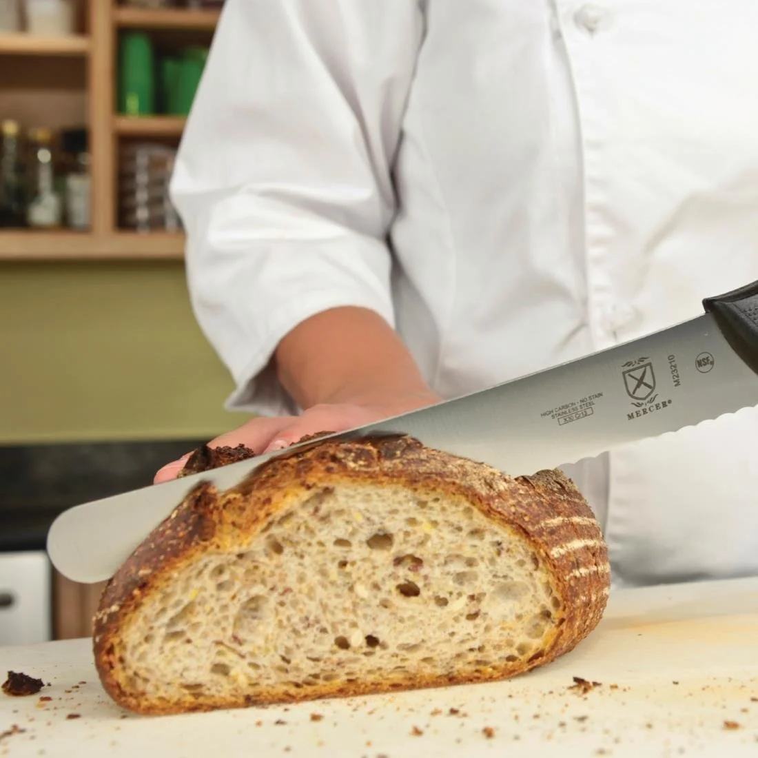 Mercer Culinary Millennia Wide Bread Knife Black 25.4cm - Image 4