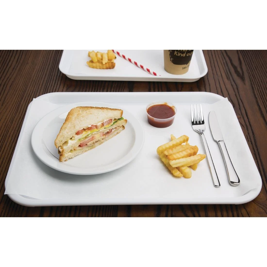 Kristallon Plastic Fast Food Tray White Medium - Image 5