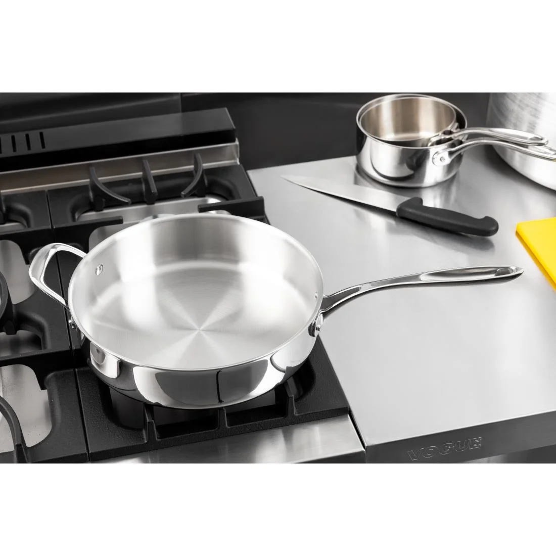 Vogue Tri Wall Saute Pan 280mm - Image 8