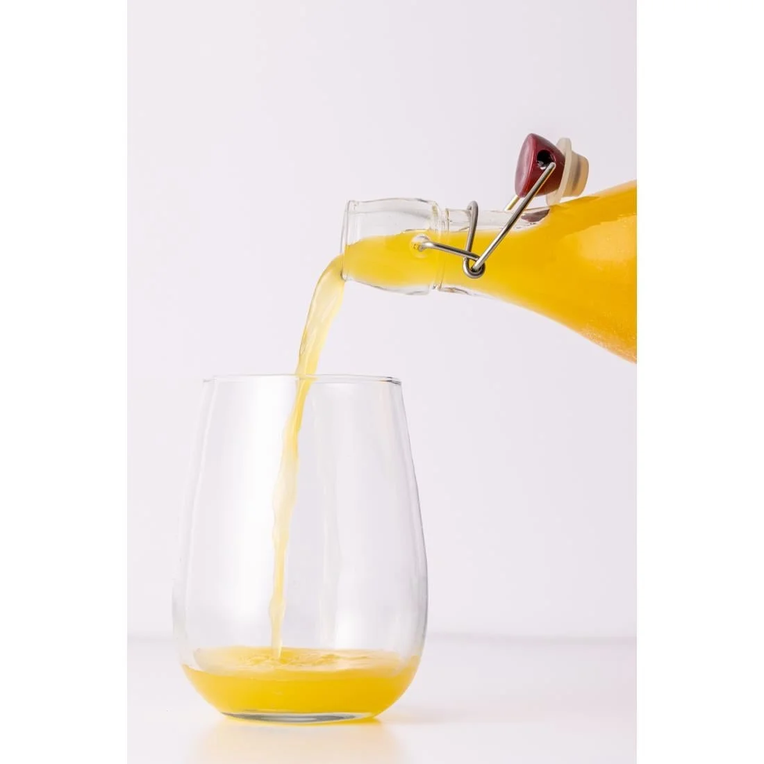Kilner Swing Top Preserve Bottle 550ml - Image 6