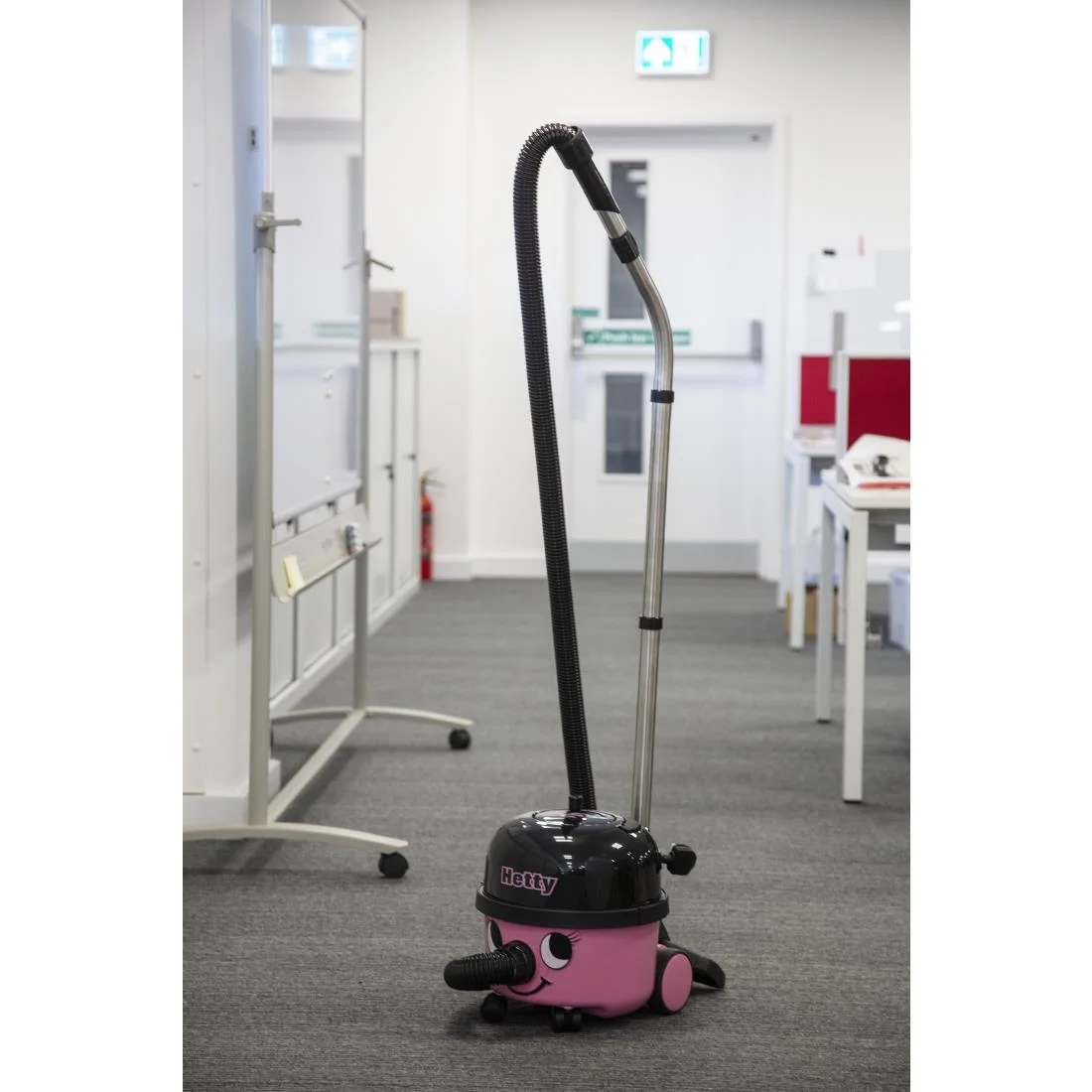 Numatic Hetty Vacuum Cleaner - Image 8