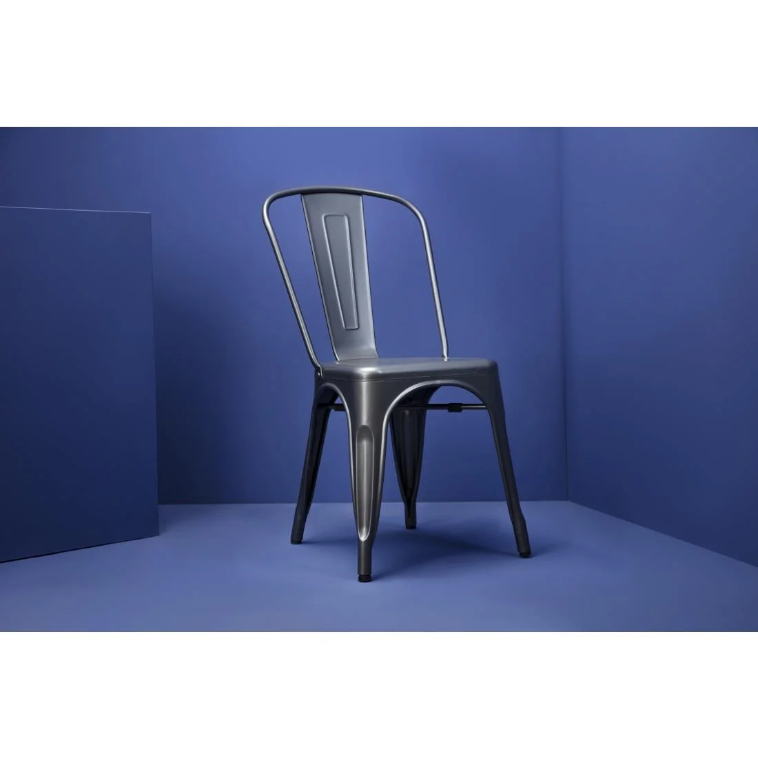 Bolero Bistro Steel Side Chairs Gun Metal Grey (Pack of 4) - Image 6
