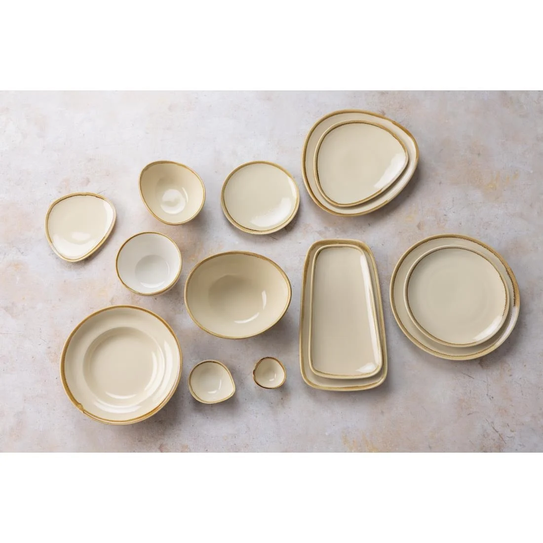 Olympia Kiln Round Coupe Plate Sandstone 230mm