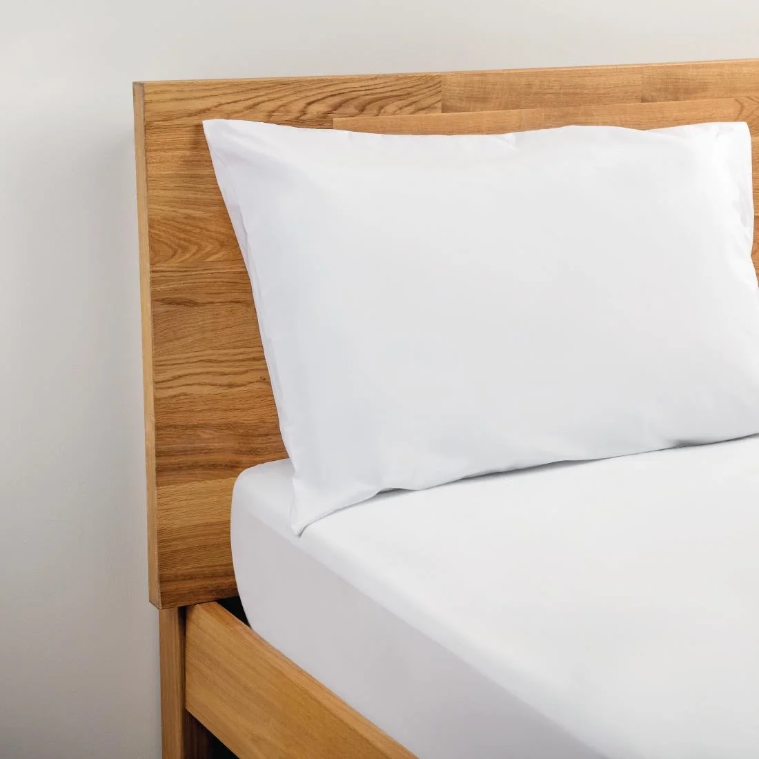 Mitre Comfort Cairo Pillowcase - Image 4