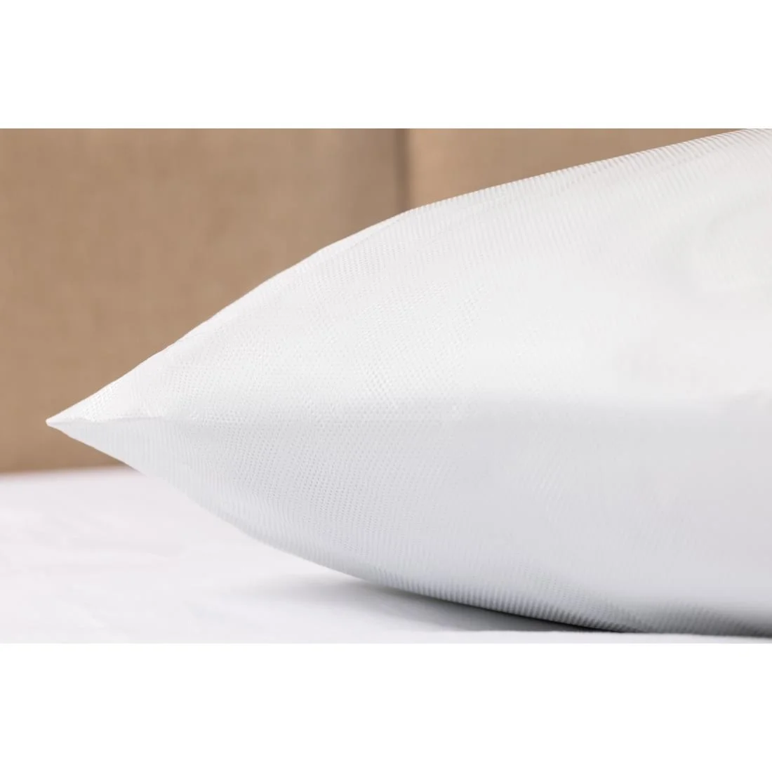 Mitre Essentials Regatta Pillow - Image 5