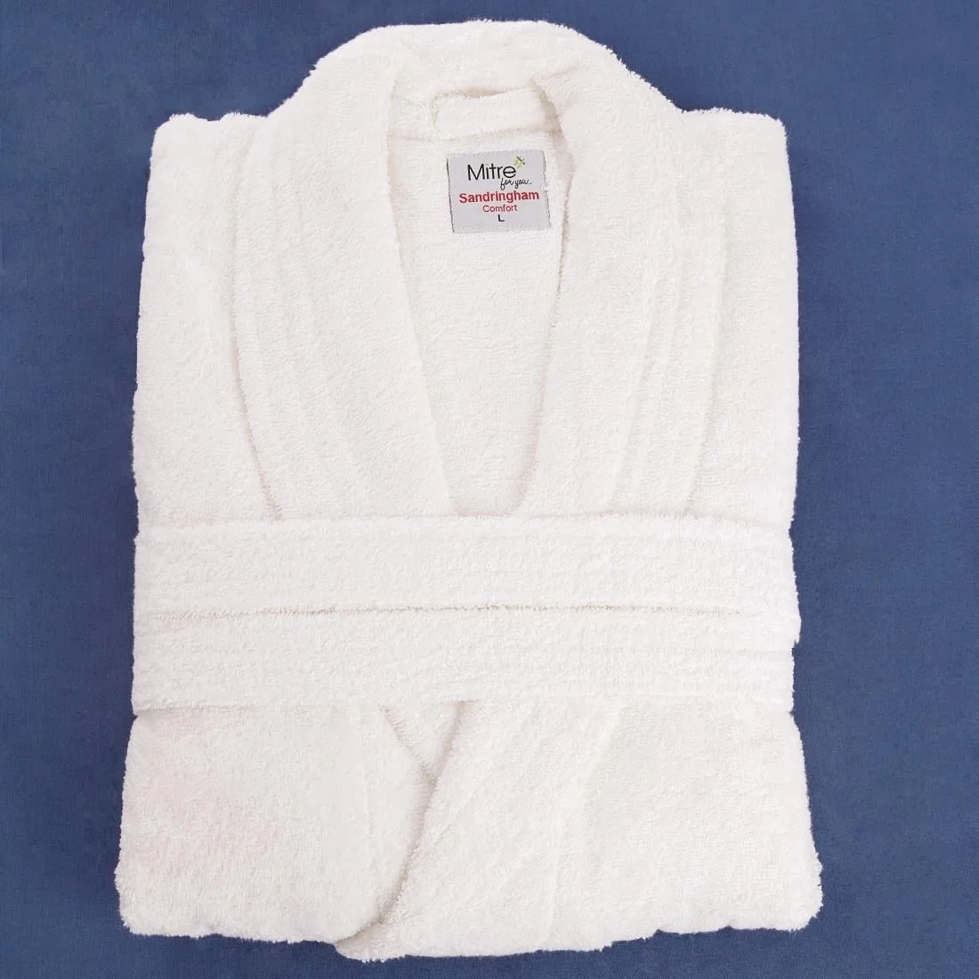 Mitre Comfort Sandringham Bathrobe White ExtraLarge - Image 4